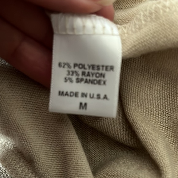 Tan sweater blouse with cat image - Picture 3 of 5